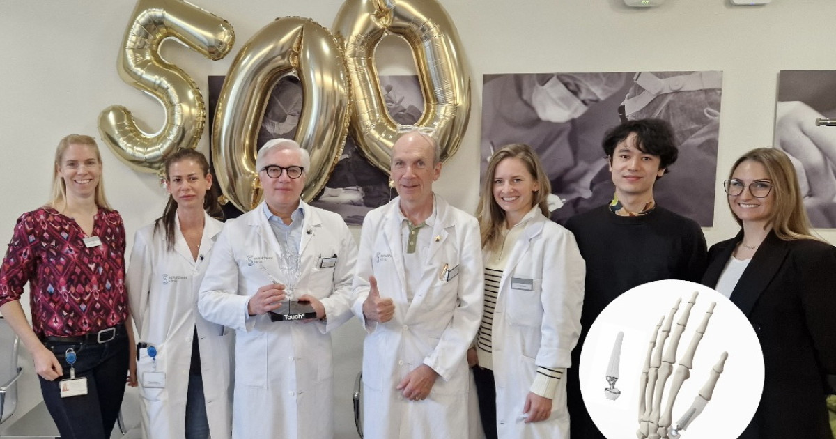 A Huge Thumbs Up: Hand Surgery Department Celebrates 500th Touch Thumb 